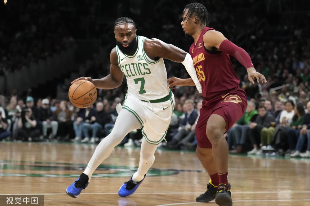 在当今羽坛 在当今羽坛